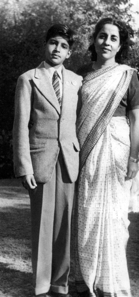 Young Amitabh Bachchan with his mother : r/india