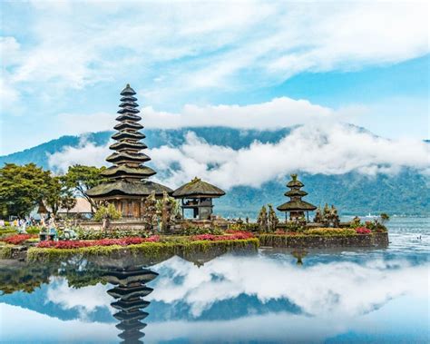 Divinity Comes Calling At These 8 Temples to Visit in Bali | Veena World