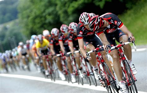 Road Bikes Wallpapers - Wallpaper Cave | Cycling race, Cycling, Racing ...