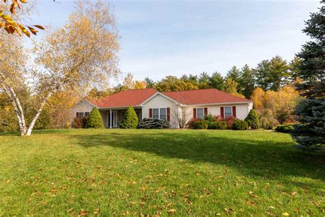 Fremont, Nh - Area Info | LAER Realty Partners