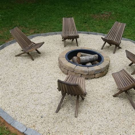 How to Build a DIY Fire Pit With Gravel, Stones, and Walkway | Fire pit ...