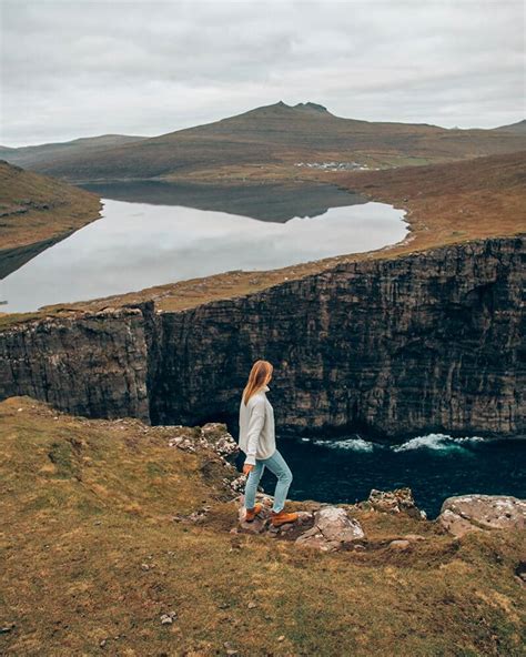 Lake Sørvágsvatn Hike, Faroe Islands - Solarpoweredblonde