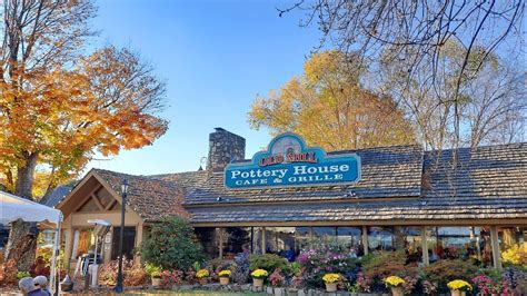 Old Mill Pottery House Cafe-Pigeon Forge, TN - YouTube