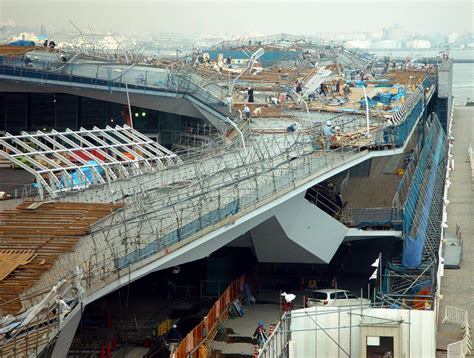 FOA Architects - Yokohama Port Terminal Japan | Structure architecture ...