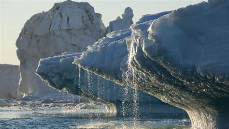 Towering ice arches in the Arctic are melting, putting 'Last Ice Area ...