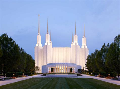 Take a bittersweet visit to a Latter-day Saint temple on its open day : NPR