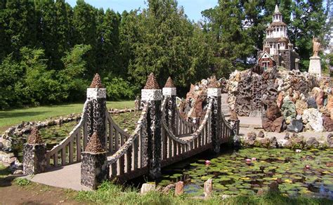 Petersen's Rock Garden | RoadsideArchitecture.com