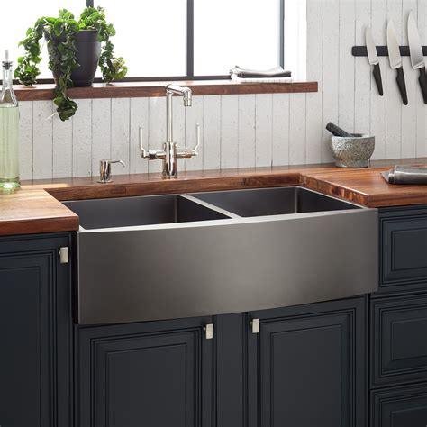 stainless-steel-farmhouse-sink | My Decorative