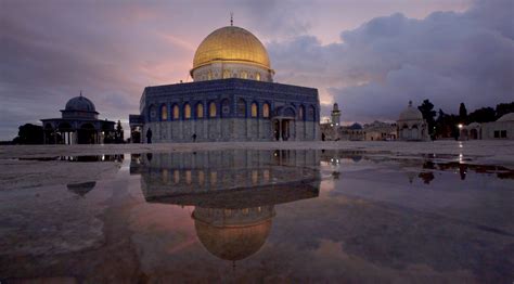 Jerusalem's Al-Aqsa Mosque: 'The side you've never seen before ...