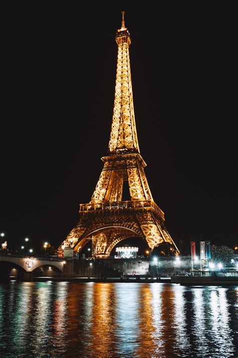 eiffel tower night picture Eiffel tower – paris (france) – world for ...