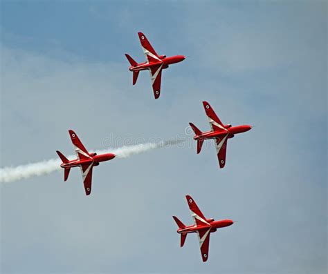 Red Arrows Formation Flying Editorial Stock Photo - Image of arrows ...