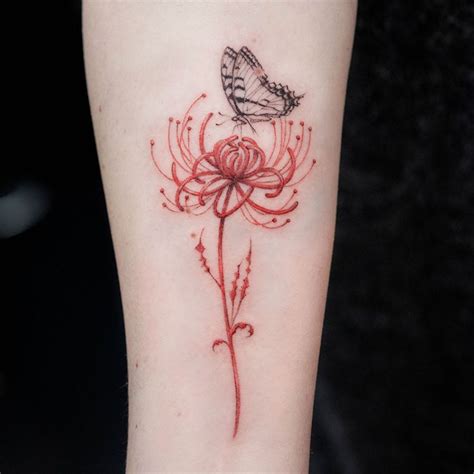 red spider lily tattoo | Lily tattoo, Lily tattoo meaning, Lily tattoo ...