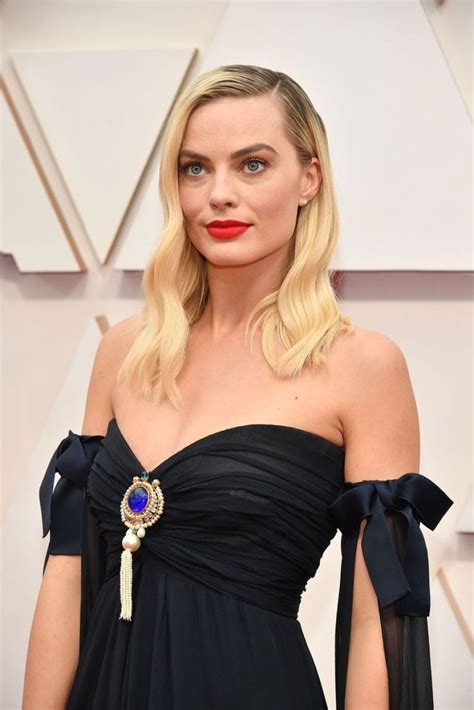 Margot Robbie – Oscars 2020 Red Carpet • CelebMafia