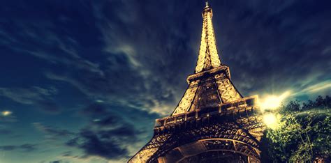 Eiffel Tower At Night Wallpaper - WallpaperSafari