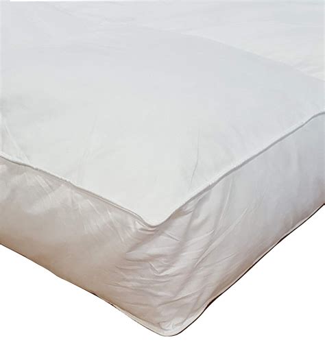 Best Feather Mattress Topper of 2019: Top 5 Feather Toppers for Bed