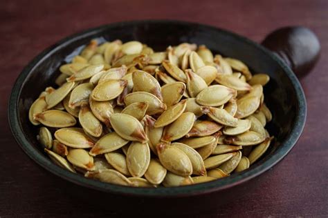 Roasted Squash Seeds (Pumpkin, Butternut, Acorn) - The Pesky Vegan