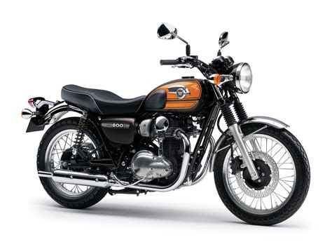 Kawasaki W800 Price, Specs, Review, Pics & Mileage in India