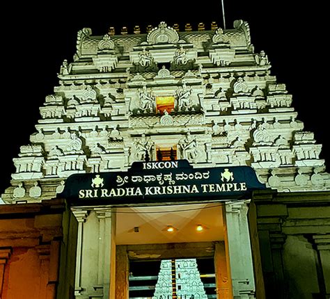 Most Famous and ancient Temples, Church and Mosques of Karnataka