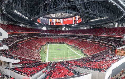 Mercedes benz stadium atlanta falcons football stadium stadiums of pro ...