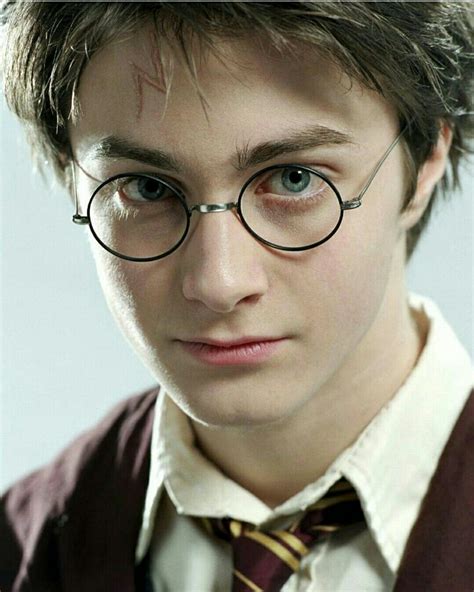 Daniel Radcliffe | Harry potter portraits, Young harry potter, Harry ...