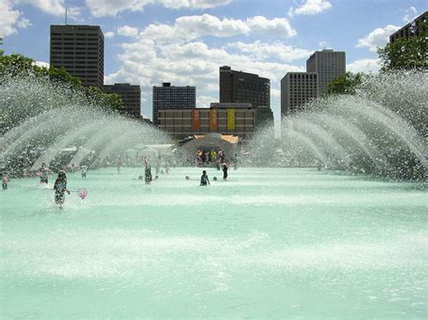 StYllsH AdVaNcE: Beautiful and marvelous Fountains Around the World