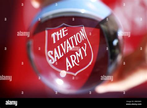 Salvation army logo hi-res stock photography and images - Alamy