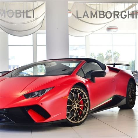 The 10 Best Paint Colors in the Lamborghini Squad