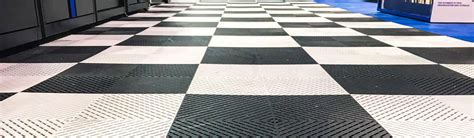 Checkered Garage Floor | Swisstrax Checkerboard Garage Designs