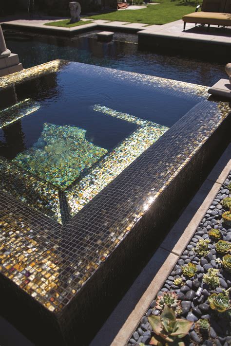 Oceanside Glasstile glass mosaic tile installation by Jimmy Reed, Rock ...