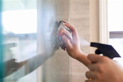 8 Tips for Keeping Your Glass Sparkling Clean