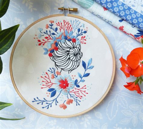 25+ modern floral embroidery patterns - Swoodson Says