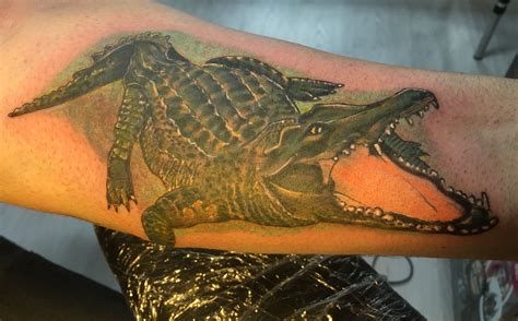 Crocodile tattoo | Crocodile tattoo, Tattoos, Sleeve tattoos