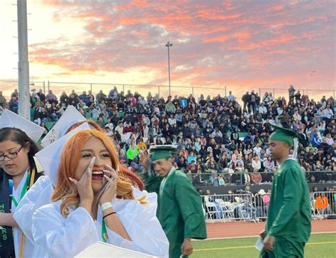 Victor Valley High School graduates 424 jackrabbits during 107th ...