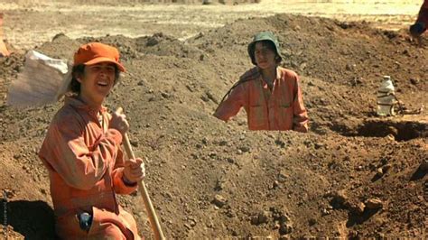 A Penny in the Well: Penny Thoughts ‘14—Holes (2003) ***½