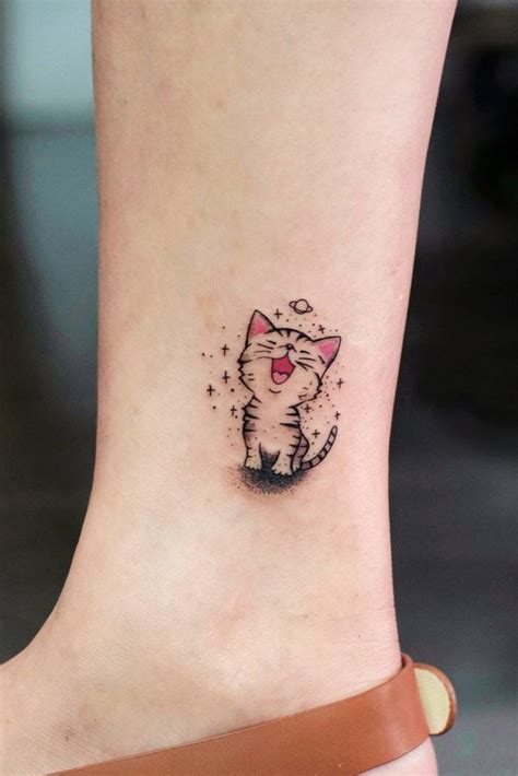 Ink and Whiskers: 73 Adorable Cat Tattoos and Their Meanings | Cute cat ...