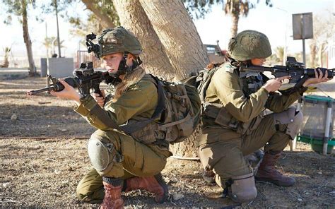 IDF to open its top commando unit to female recruits for first time ...