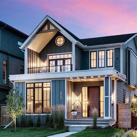 +20 Stunning Farmhouse Exterior Design Ideas | Farmhouse exterior ...