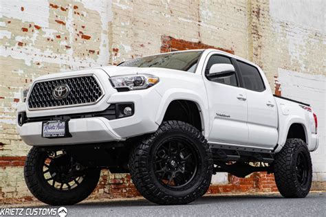 Lifted 2019 Toyota Tacoma TRD Sport with 20×10 Fuel Tech Wheels and 6 ...