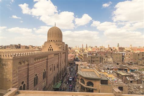 Introductory Travel Guide to Cairo, Egypt