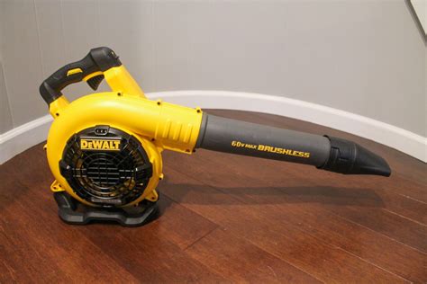 Best Battery Operated Leaf Blower at Power Equipment