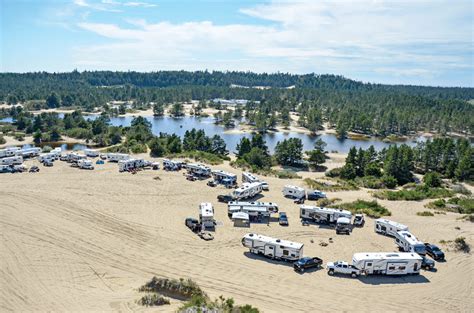 GUIDE TO THE OREGON DUNES - UTV Action Magazine