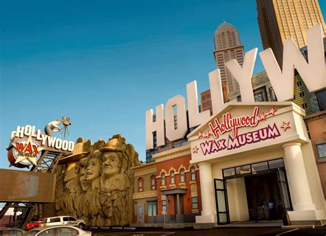 Hollywood Wax Museum - Branson Travel Office