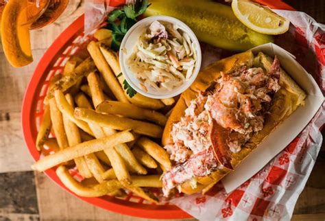 Best Seafood Restaurants In Boston: 10 Worth Shell-ebrating