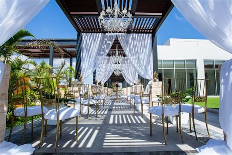 Breathless Riviera Cancun, Resort & Spa. Unique Destination Wedding ...