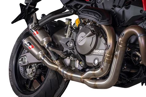 QD EXHAUST Ducati Monster 821 Dual Slip-on Exhaust "Gunshot" – Desmoheart