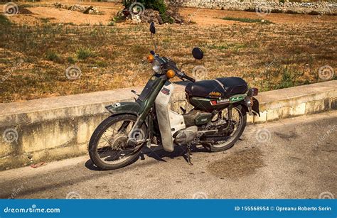 Old Vintage Yamaha Motorcycles Editorial Stock Image - Image of classic ...