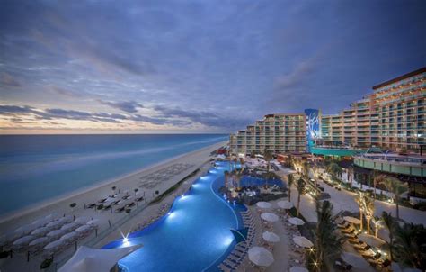 Hard Rock Hotel Cancun – All Inclusive – Weddings Tours