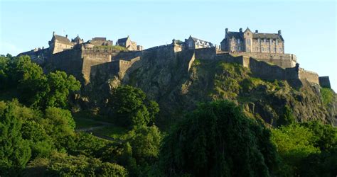 Edinburgh Castle, A historic Fortress In Scotland - Found The World