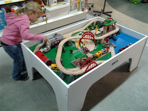 Brio wooden train table - KinderSpell