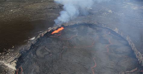 Kilauea's Summit Lava Lake is Overflowing | WIRED